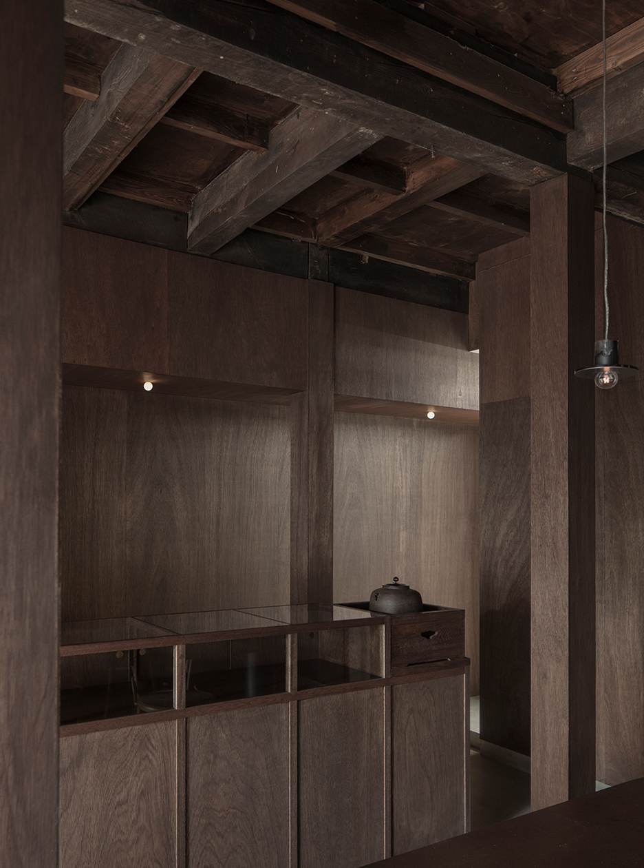 芋と茶 頂 itadaki 美しい建築内装